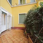 Porta Metronia Suite